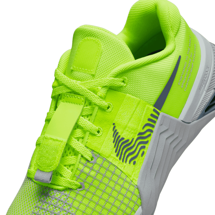 Nike Metcon 8 'Volt Diffused Blue' Angle 6