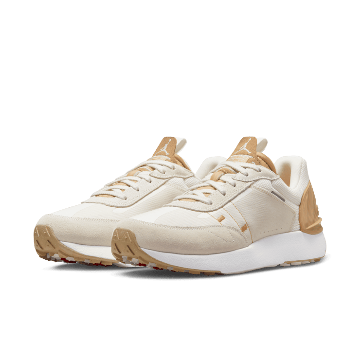 Air Jordan Granville Pro 'Sail Club Gold' Angle 2
