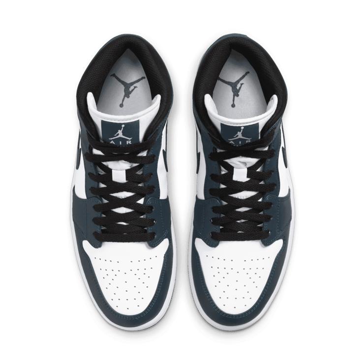 Jordan 1 Mid Armory Navy Angle 1