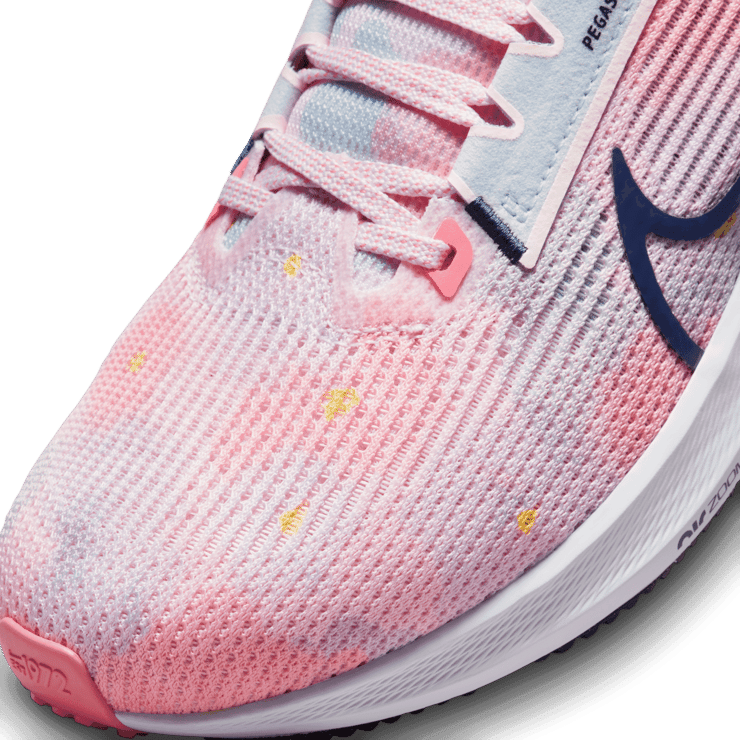 Nike Air Zoom Pegasus 40 Premium 'Pink Acid Wash' (W) Angle 4