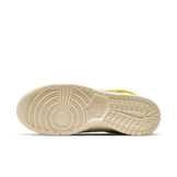 Nike Dunk Low Banana (W) Angle 0
