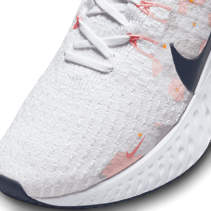 Nike React Infinity 3 Premium 'Floral Watercolor' (W) Angle 4