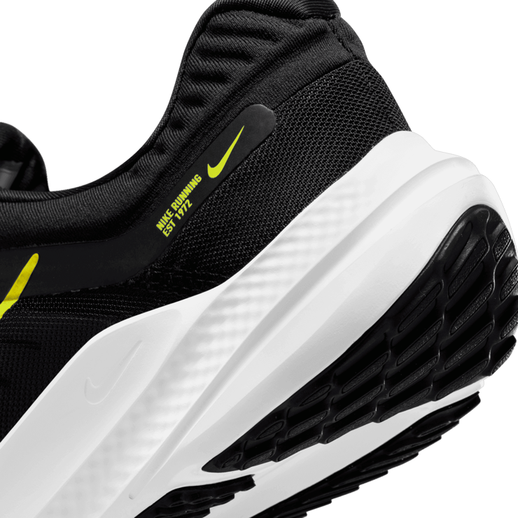 Nike Quest 5 'Black High Voltage' Angle 5