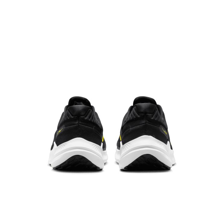 Nike Quest 5 'Black High Voltage' Angle 3
