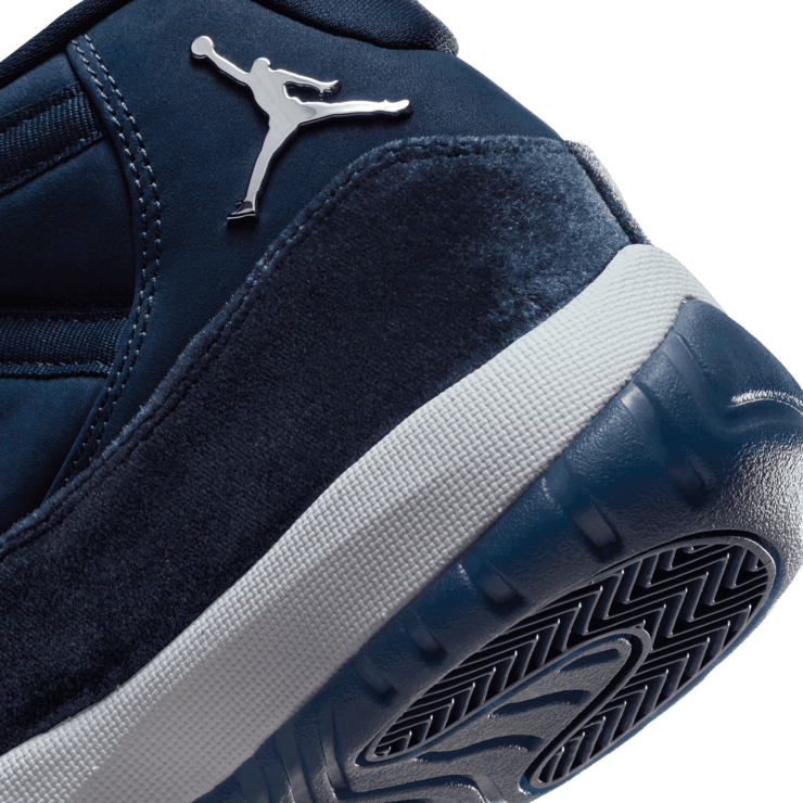 Air Jordan 11 Midnight Navy W AR0715 441 Raffles Where to Buy
