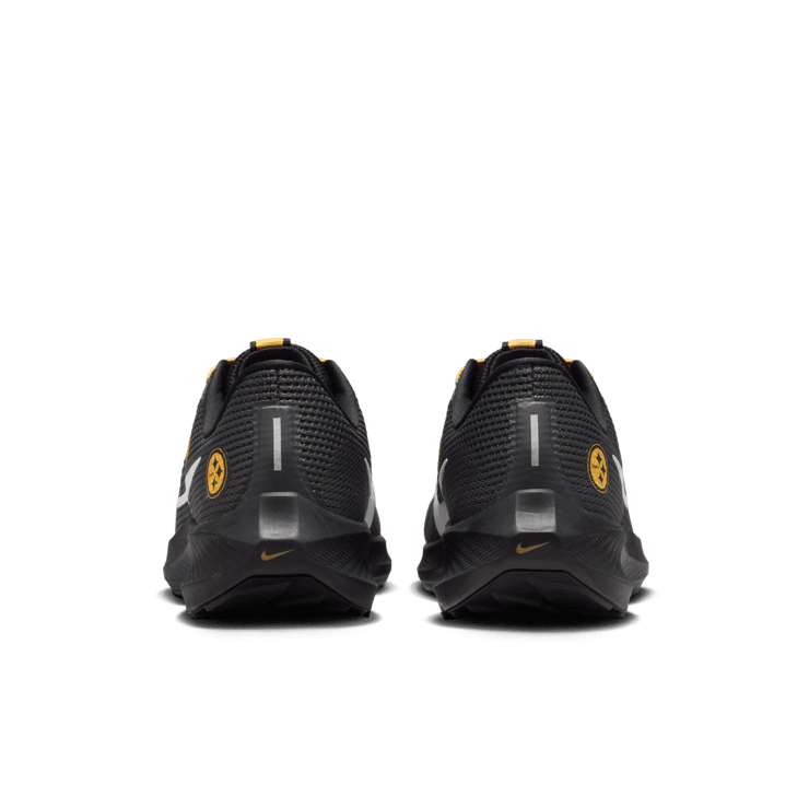 Nike NFL x Air Zoom Pegasus 40 'Pittsburgh Steelers' Angle 3