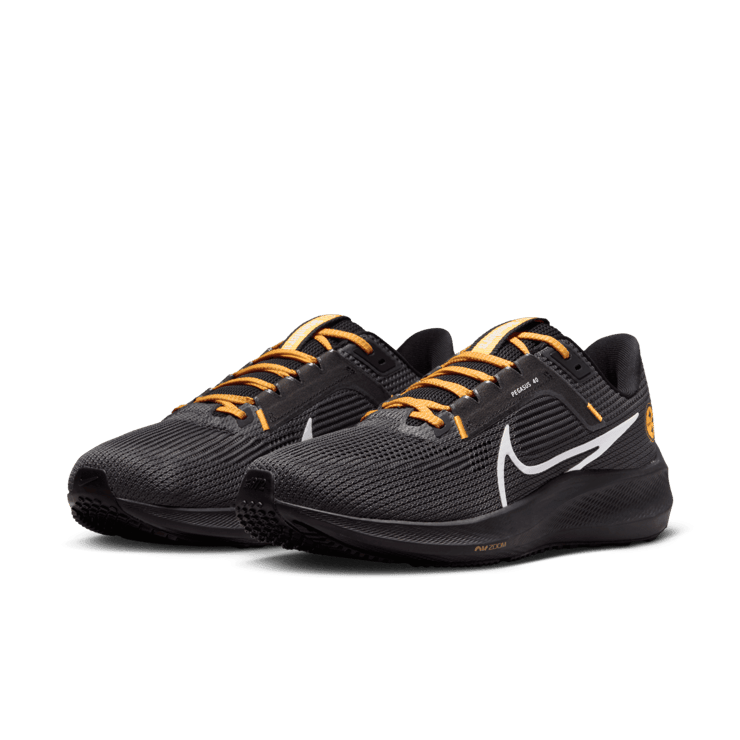 Nike NFL x Air Zoom Pegasus 40 'Pittsburgh Steelers' Angle 2