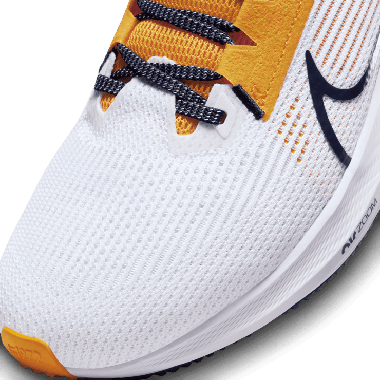 Nike Air Zoom Pegasus 40 'West Virginia' Angle 4