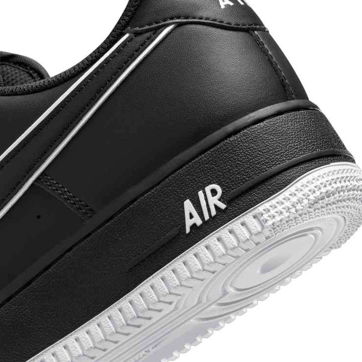 Nike Air Force 1 '07 'Black White' Angle 5