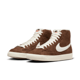 Nike Blazer Mid '77 Vintage 'Cacao Wow' (W) Angle 2