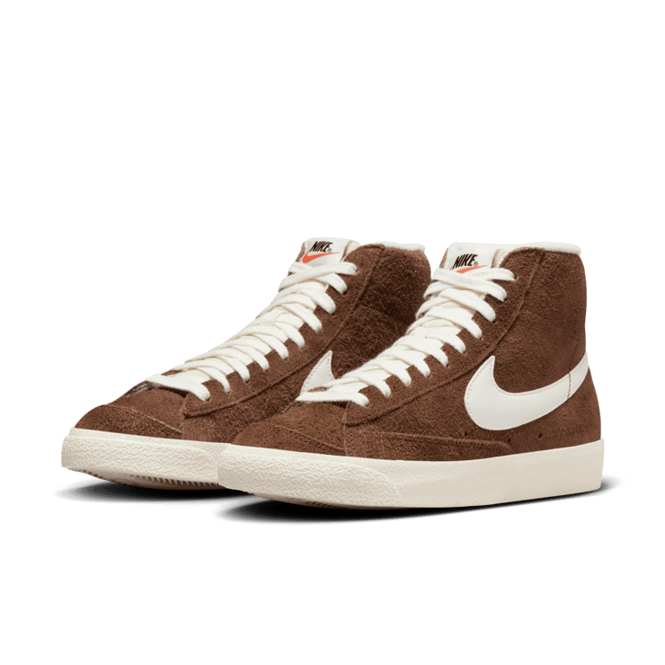 Nike Blazer Mid '77 Vintage 'Cacao Wow' (W) Angle 2