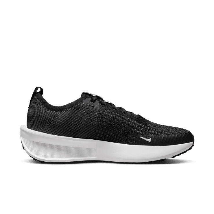 Nike Interact Run Road Angle 1