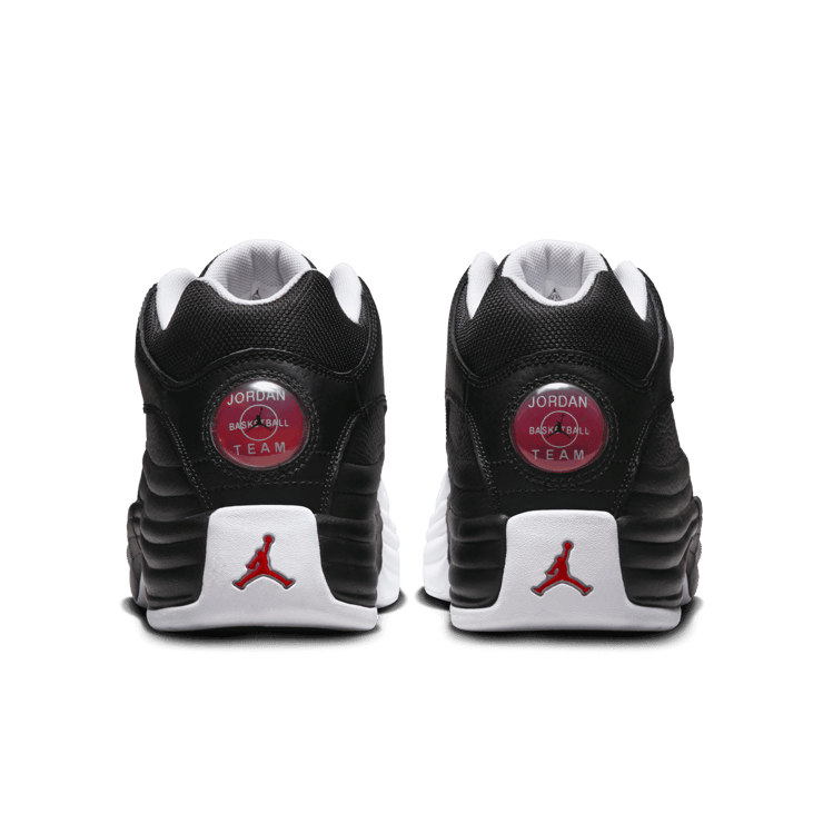 Jordan Jumpman Team 1 'Black' 2023 Angle 3