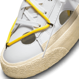 Nike Blazer Low 77 Off-White University Red Angle 4