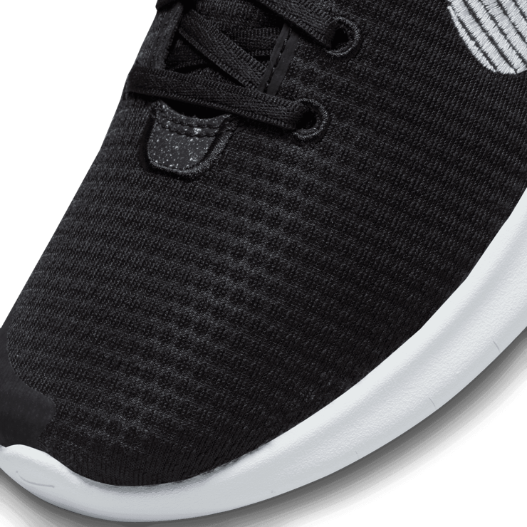 Nike Flex Experience Run 11 Next Nature 'Black White' Angle 4