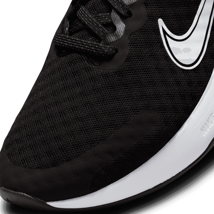 Nike Renew Ride 3 'Black White' (W) Angle 4