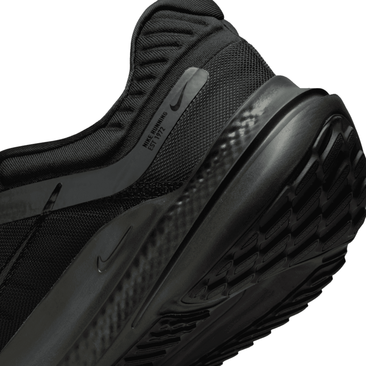 Nike Quest 5 'Black Smoke Grey' Angle 5