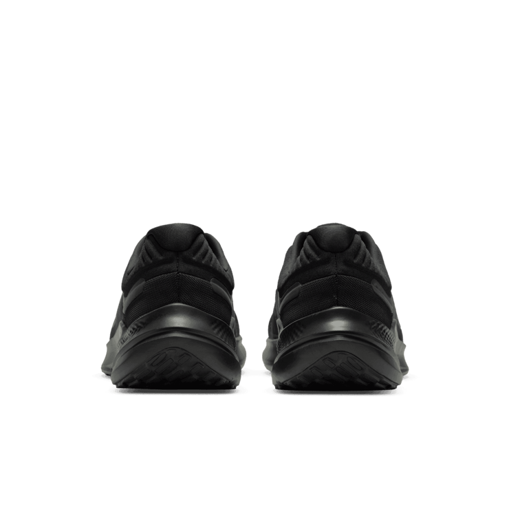 Nike Quest 5 'Black Smoke Grey' Angle 3