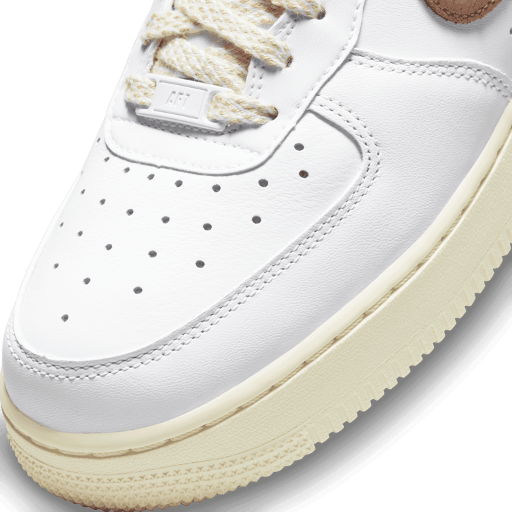 Nike Air Force 1 '07 LX 'Coconut' (W) Angle 5