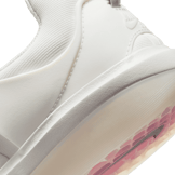 Nike SB Zoom Nyjah 3 SB 'White Black' Angle 5