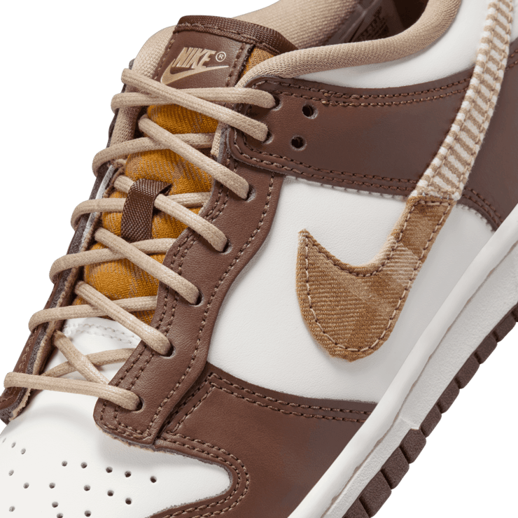 Nike Dunk Low Leather Plaid Brown (GS) Angle 4