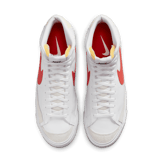 Nike Blazer Mid '77 Vintage 'White Picante Red' Angle 1