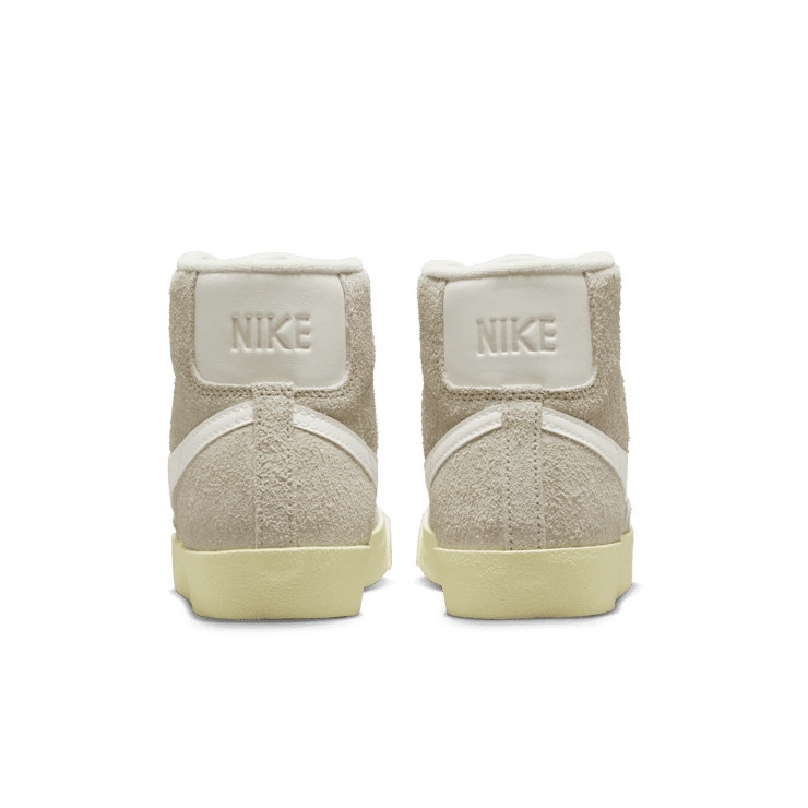 Nike Blazer Mid '77 Vintage 'Light Bone Alabaster' (W) Angle 4