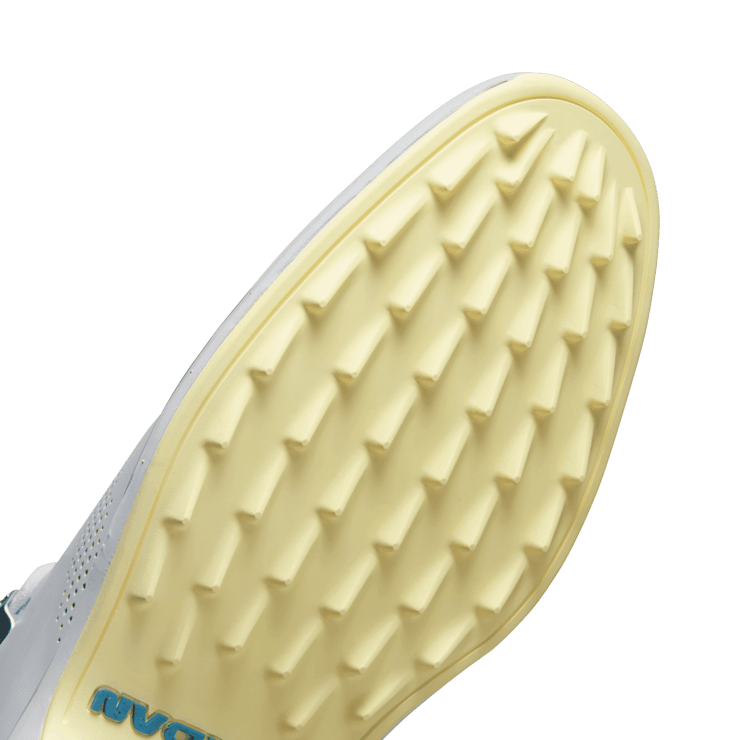 Jordan ADG 4 'Grey Alabaster' Angle 4