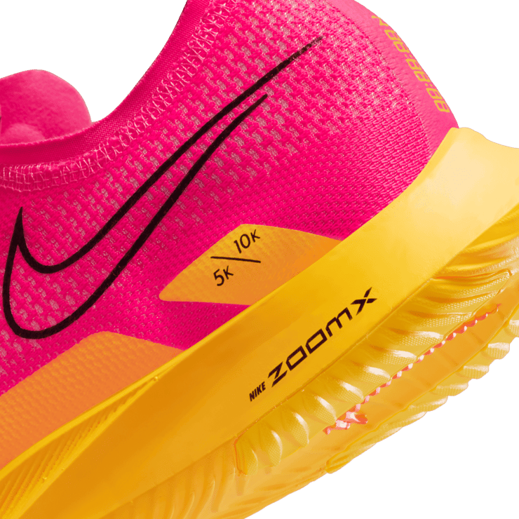 Nike ZoomX Streakfly 'Hyper Pink' Angle 5