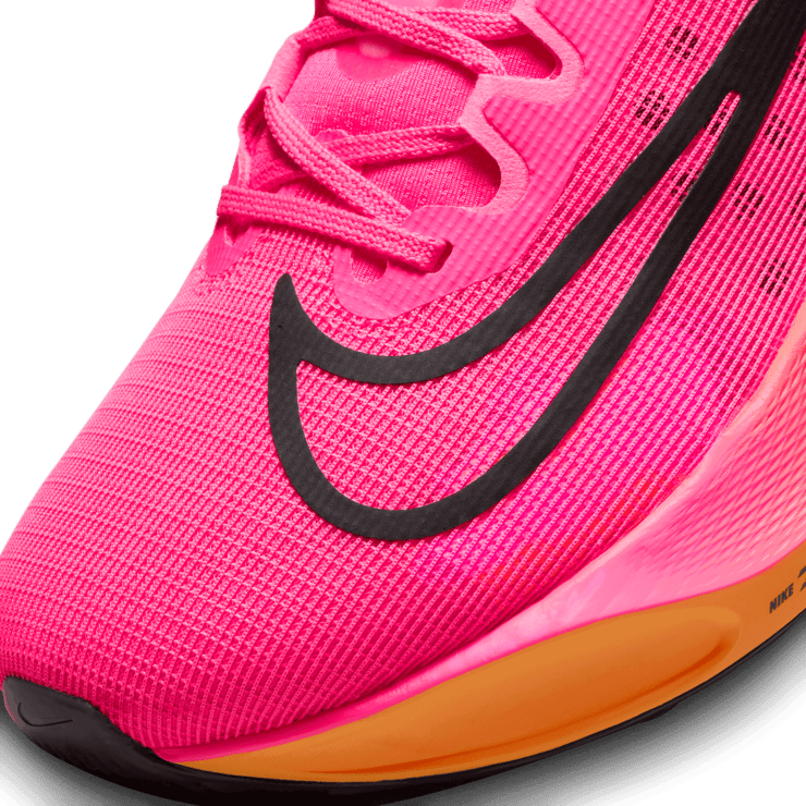 Nike Zoom Fly 5 'Hyper Pink' Angle 4