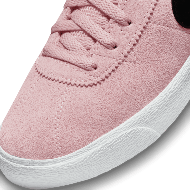 Nike SB Bruin High SB 'Medium Soft Pink' (W) Angle 4