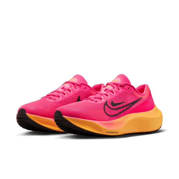 Nike Zoom Fly 5 'Hyper Pink' (W) Angle 2