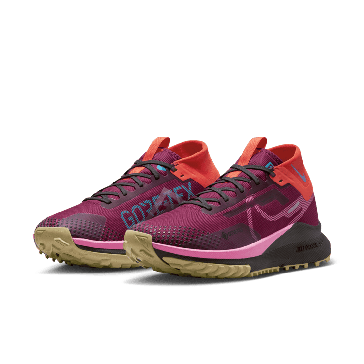 Nike React Pegasus Trail 4 GORE-TEX 'Rosewood' (W) Angle 2
