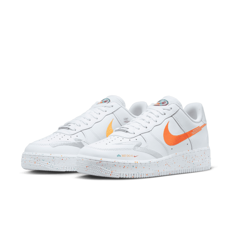 Nike Air Force 1 '07 LX 'Leap High' (W) Angle 2