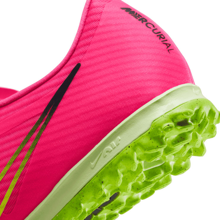 Nike Zoom Mercurial Vapor 15 Academy TF 'Luminous Pack' Angle 5