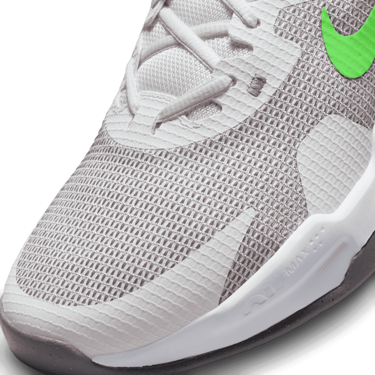 Nike Air Max Alpha Trainer 5 'Phantom Green Strike' Angle 4