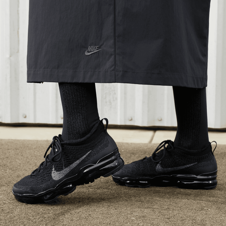 Nike Air VaporMax 2023 Flyknit 'Black' (W) Angle 0