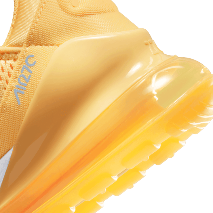 Nike Air Max 270 'Topaz Gold' (W) Angle 5