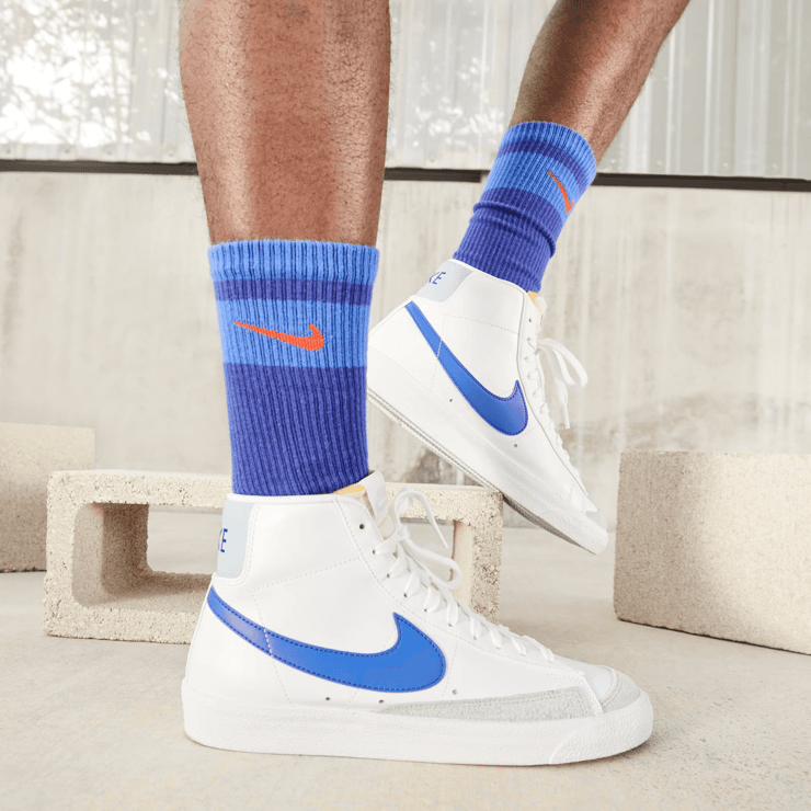 Nike Blazer Mid '77 Vintage 'White Game Royal' Angle 7