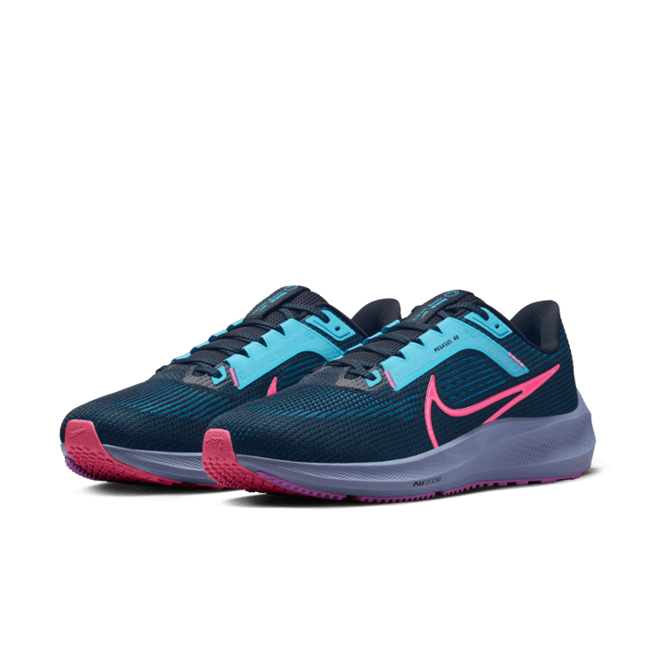 Nike Air Zoom Pegasus 40 SE 'Black Hyper Pink' Angle 2