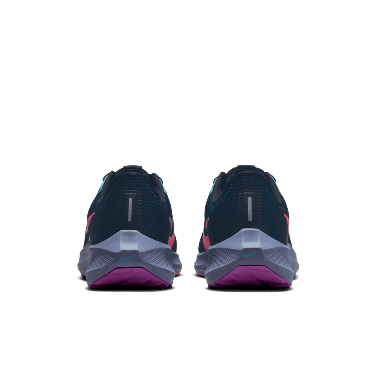 Nike Air Zoom Pegasus 40 SE 'Black Hyper Pink' Angle 3