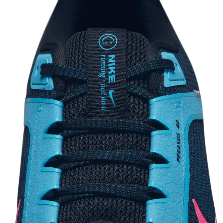 Nike Air Zoom Pegasus 40 SE 'Black Hyper Pink' Angle 10