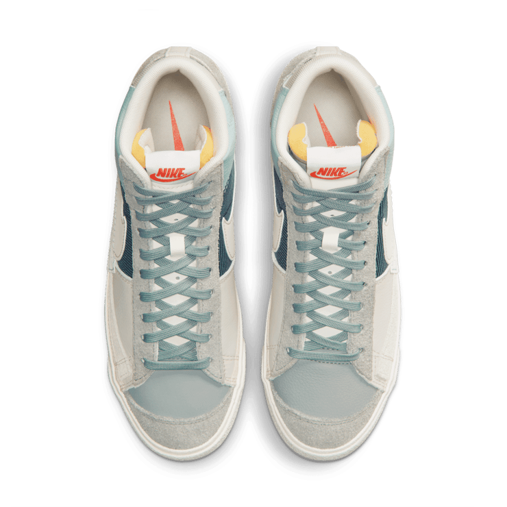 Nike Blazer Mid '77 Pro Club 'Remastered - Mica Green Navy' Angle 2