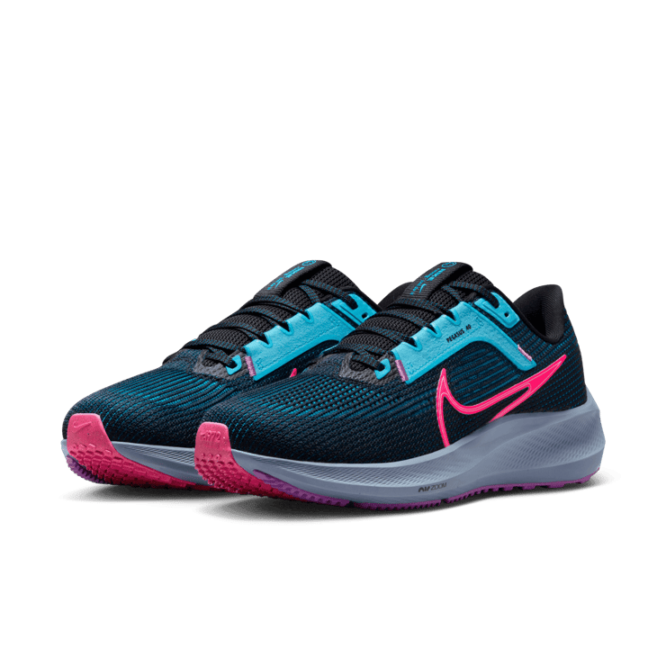 Nike Air Zoom Pegasus 40 SE 'Black Hyper Pink' (W) Angle 2