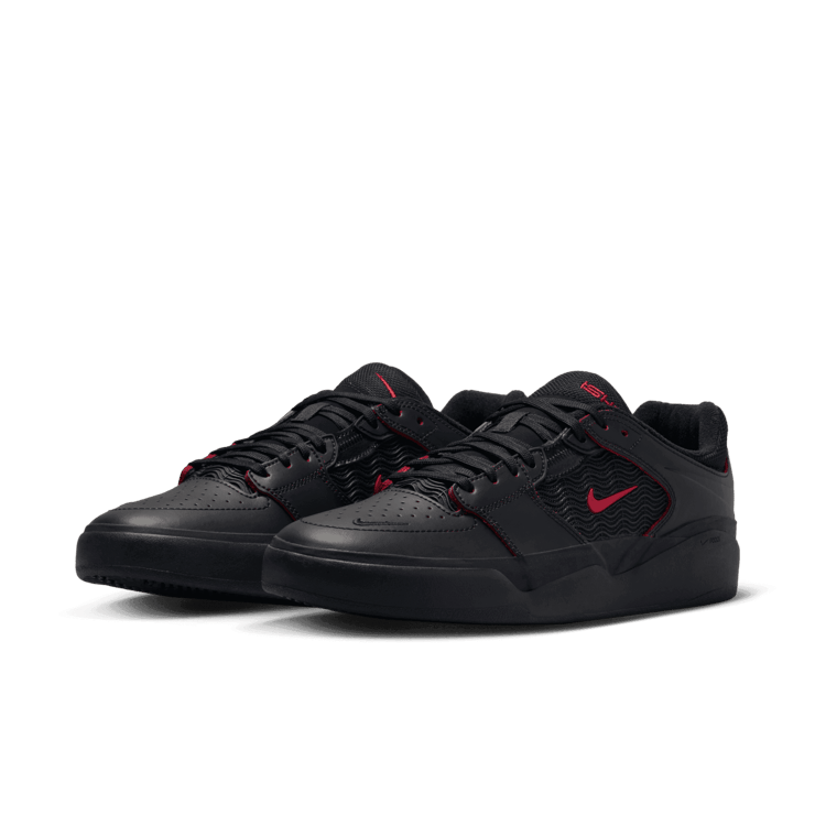 Nike SB Ishod Wair Premium SB 'Bred' Angle 2