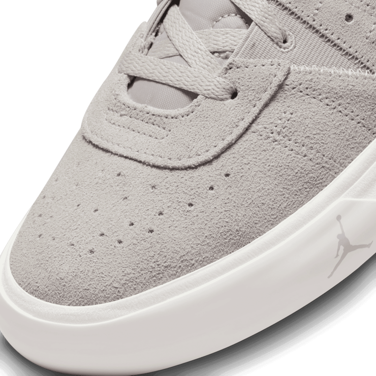 Jordan Series ES 'Light Iron Ore' Angle 4