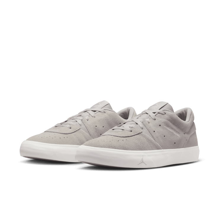 Jordan Series ES 'Light Iron Ore' Angle 2