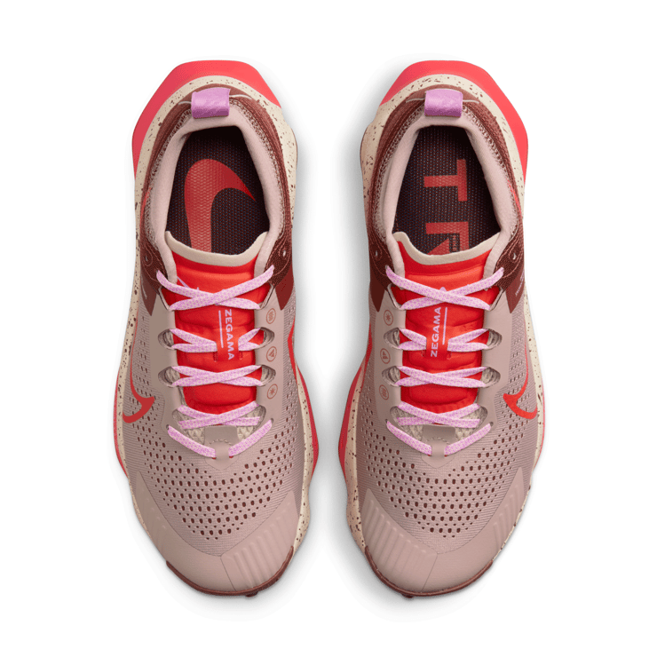 Nike Zegama Trail Angle 2