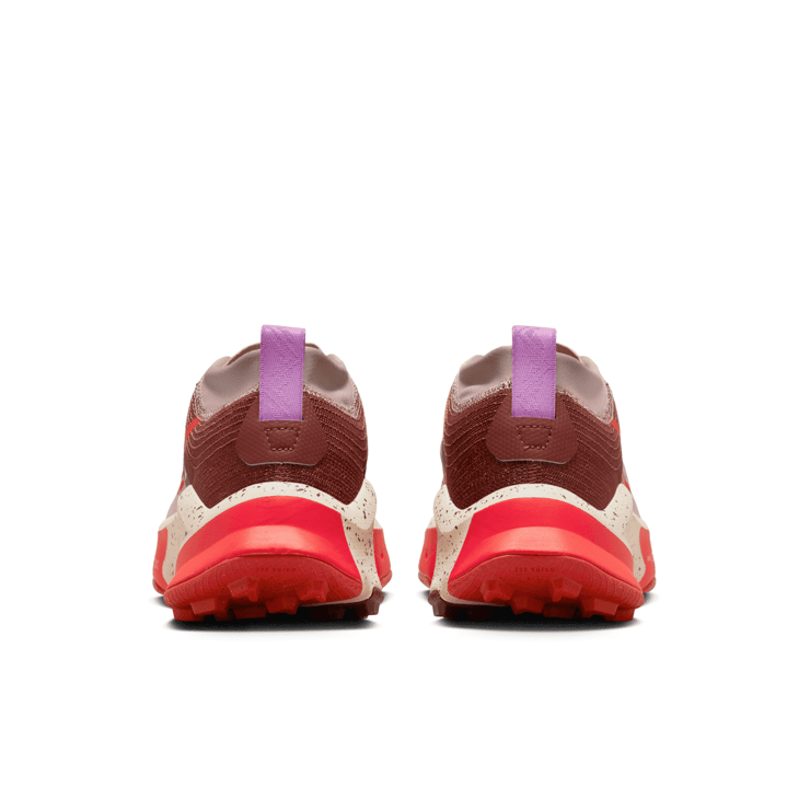 Nike Zegama Trail Angle 4