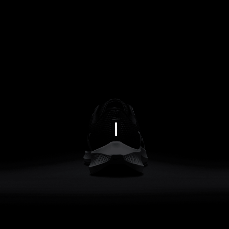 Nike Air Zoom Pegasus 40 Wide 'Black White' Angle 7